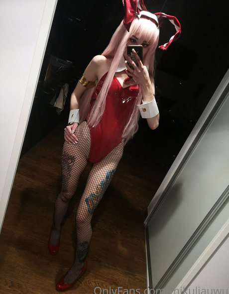 mikuliauwu pretty pornstar image