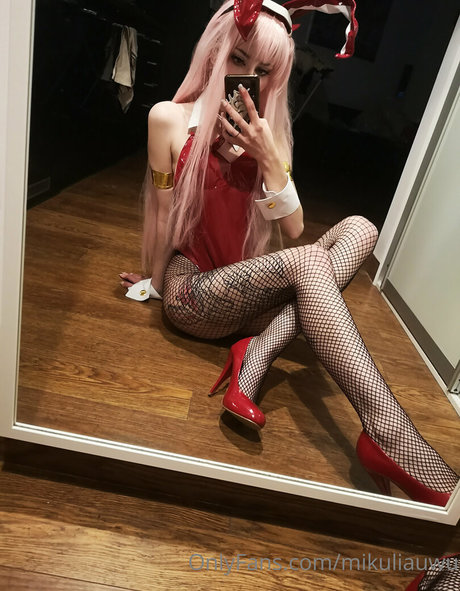 mikuliauwu star pornographic image