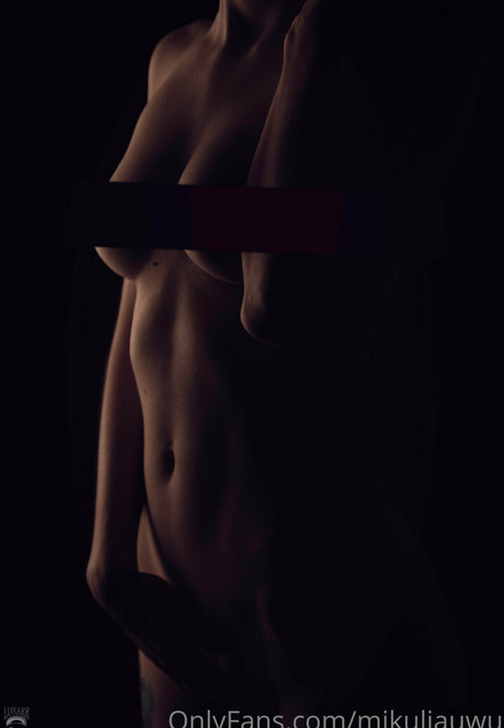 mikuliauwu pornstar top pic