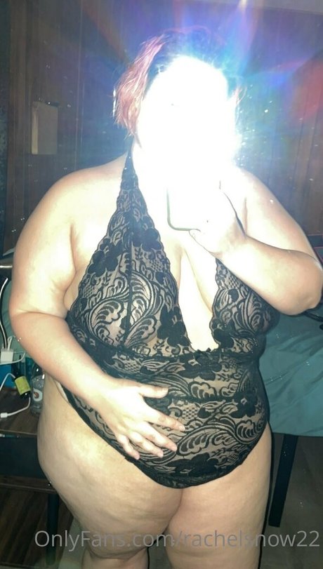 rachelsnow22 star pretty pic