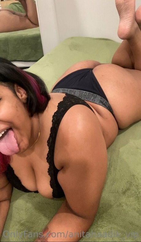 anitahaadik vip model nice pictures