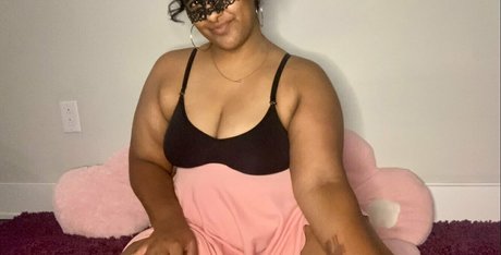 anitahaadik vip nude actress img