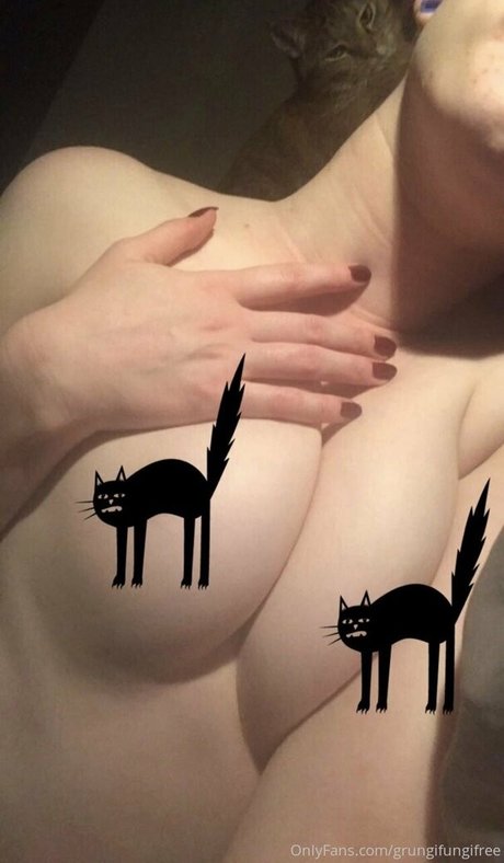 grungifungifree porn star pics