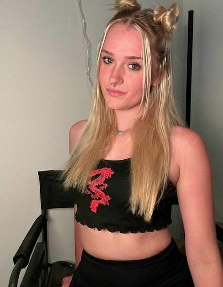 bloomingblake high quality pornstar pictures