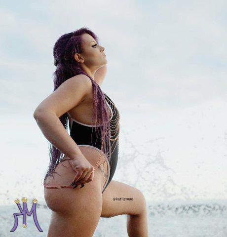 katiiemaedagoat star high quality galleries