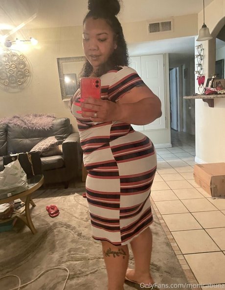 monicabunz star exclusive picture