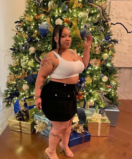 monicabunz hd actress pictures