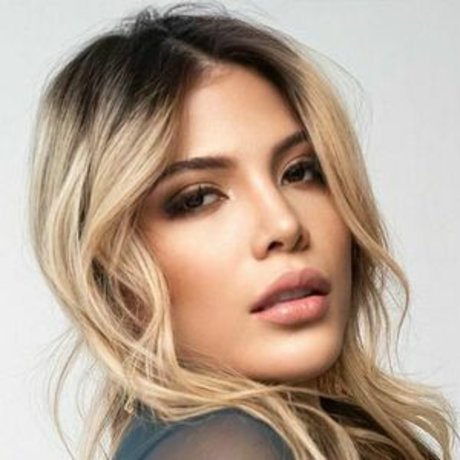 Lairen Berneir model nude archive