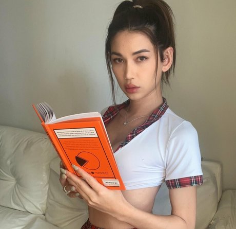 Bella Hancock pornographic actress galleries