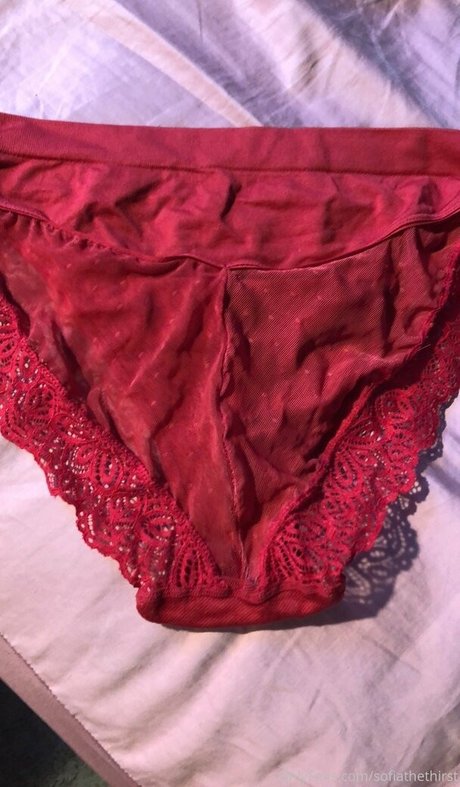 sofiathethirst art model pic