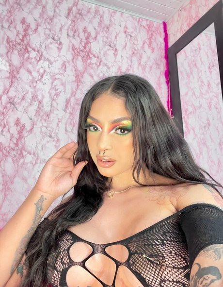 sophiesanttana porn model picture