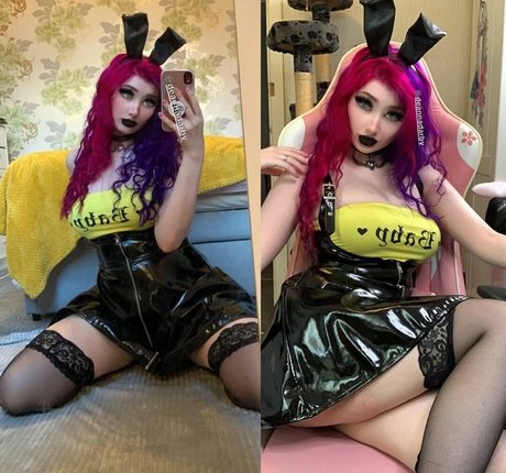 DeannaDarby art star archive