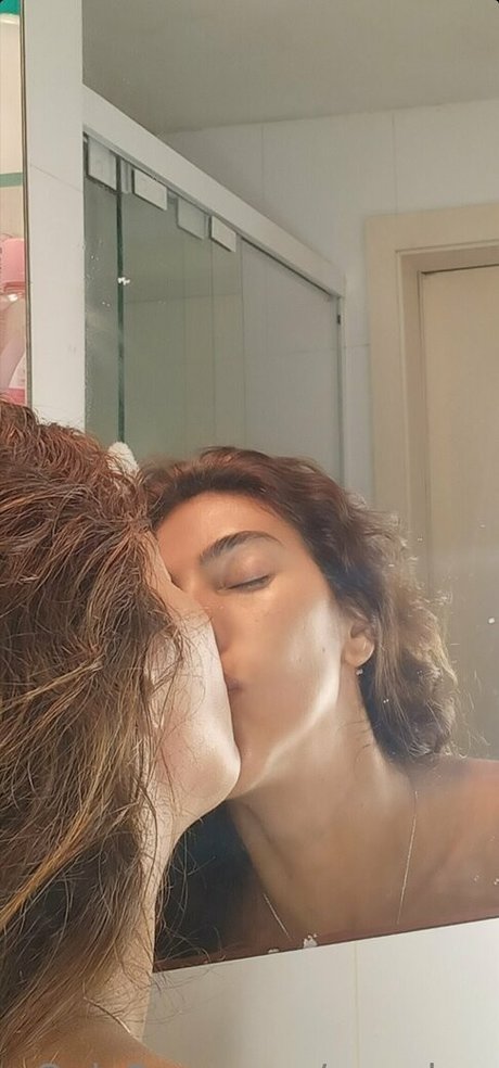 mor bar model porn img