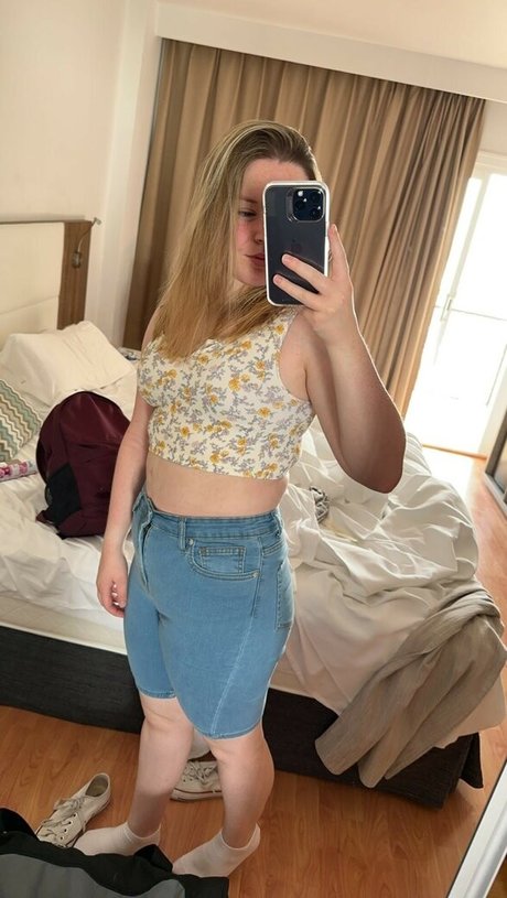 bekaaahhh erotic pornstar pics