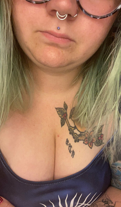 thicc n spooky high quality star image