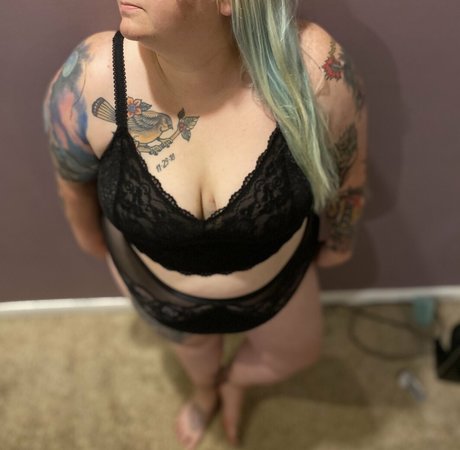 thicc n spooky star nice pictures