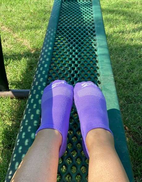 etherealdemie feet naked model pics