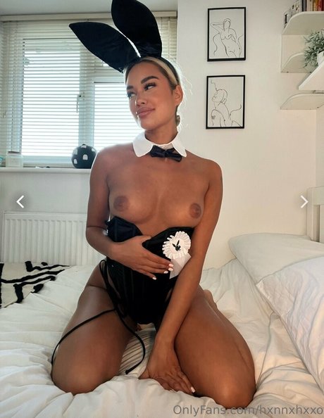 hxnnxhxxo pornstar hd pic