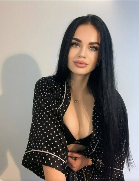 candyylovee99 star pornographic picture