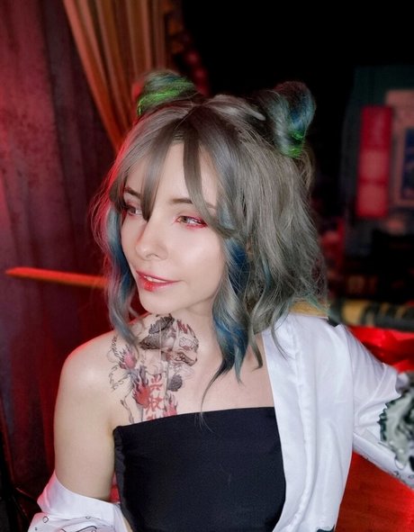 zelenaya zlaya perfect actress img