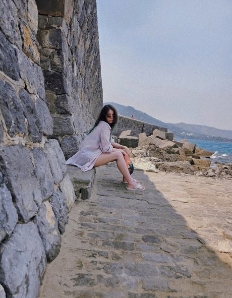 zelenaya zlaya beautiful pornstar pictures