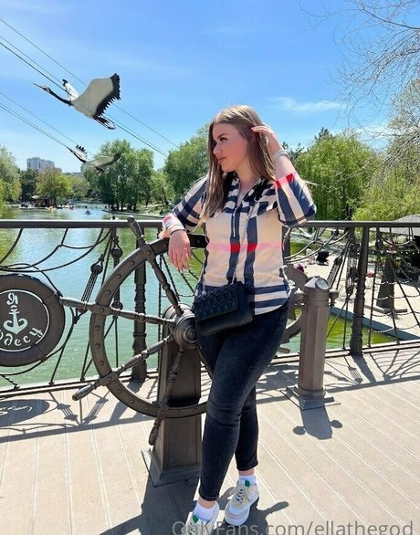 amelia diaz hot star photos