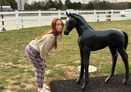 hailei k naked actress img