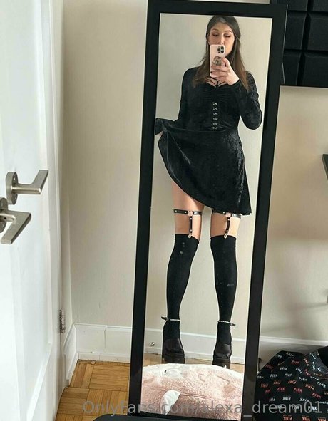 alexa dream01 model top gallery