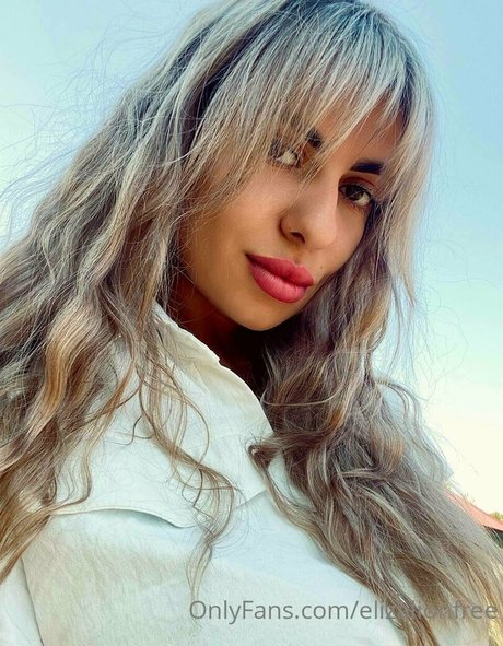 candyadria perfect star photos