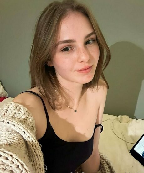 natural katie star art photo