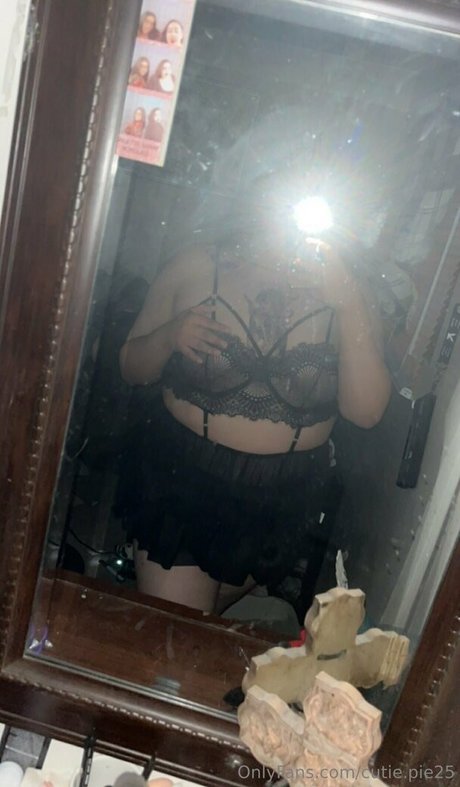 cutie pie25 porn model photo