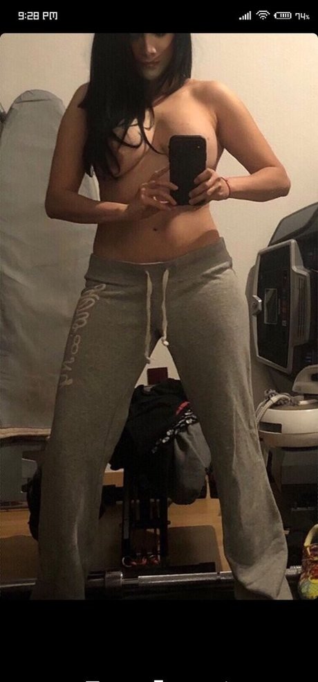 Cari 88 pornstar exclusive archive