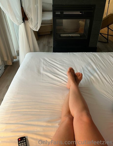 cutiefeetzies nice actress gallery