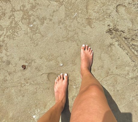 walkingaia star pretty image