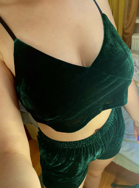 tomastevi perfect actress pictures