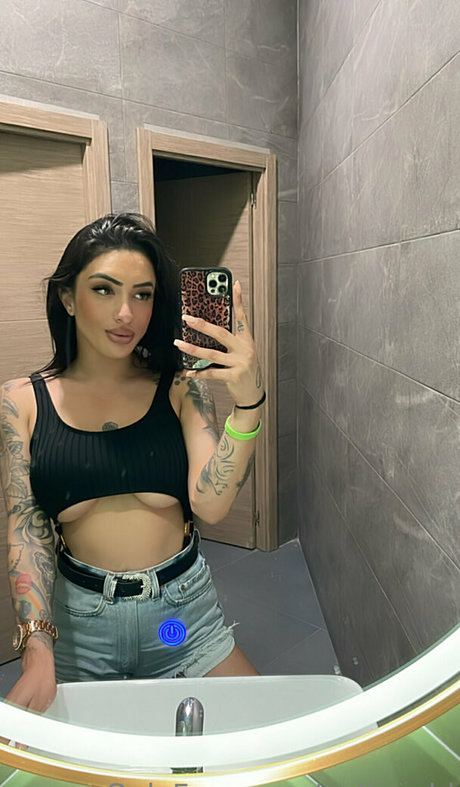 neliagold erotic actress image