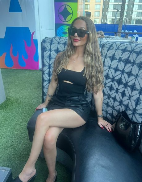 lillyslibrary pornstar hd img