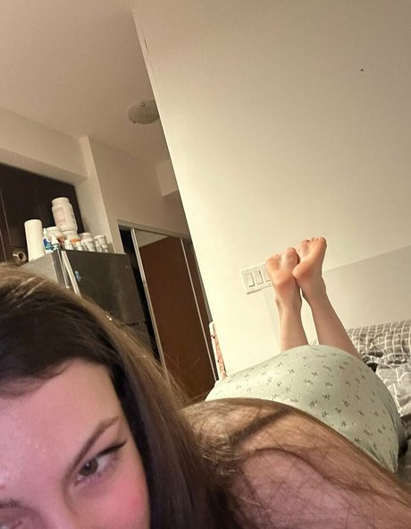 sudefit1 naked model pictures