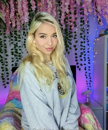 innocent barbie naked pornstar photos