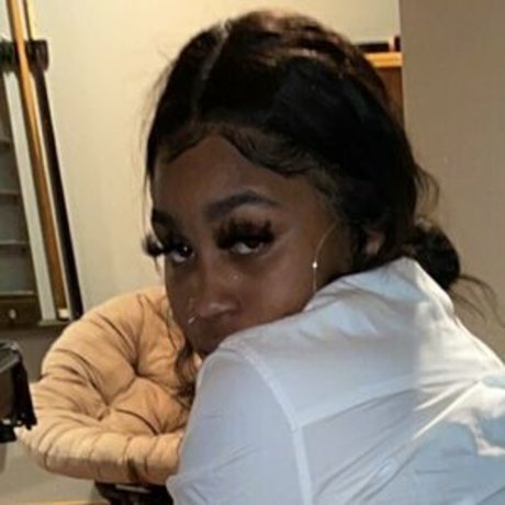 masked freaksz pretty actress img