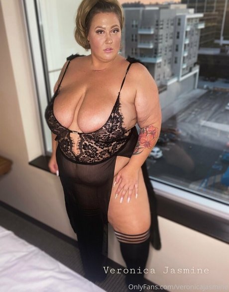 veronicajasmine pornographic actress photo