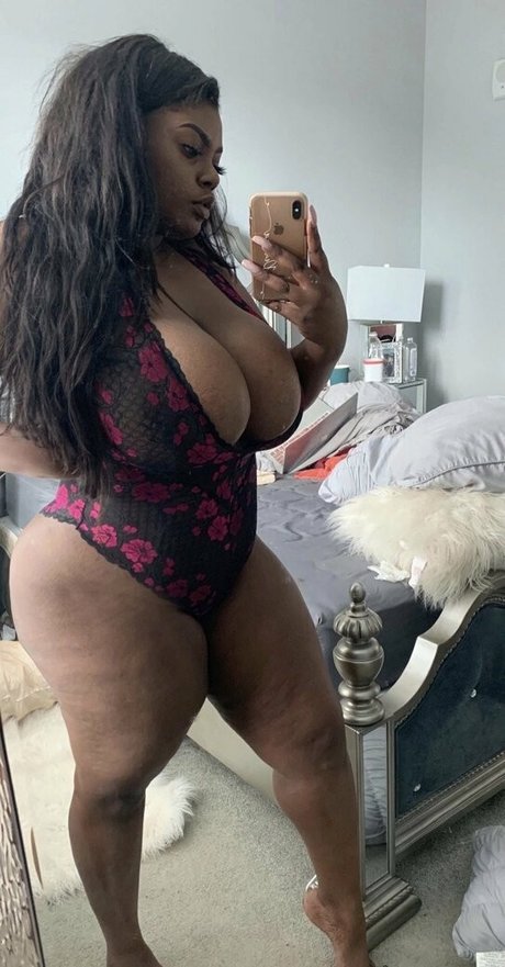 dirtyyydeanna adult star pics