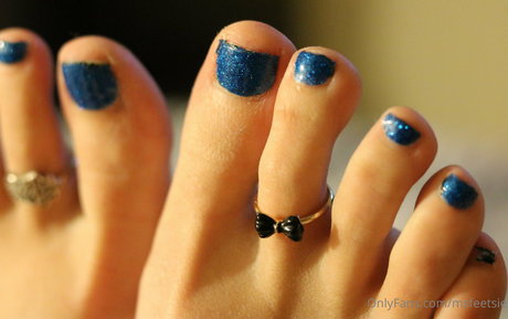 msfeetsie star sexy photos