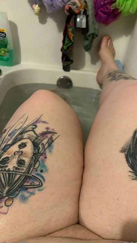 rebeccalynn9631 star naked pic