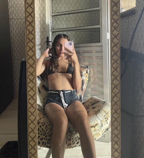 Kemillyyz erotic pornstar pics