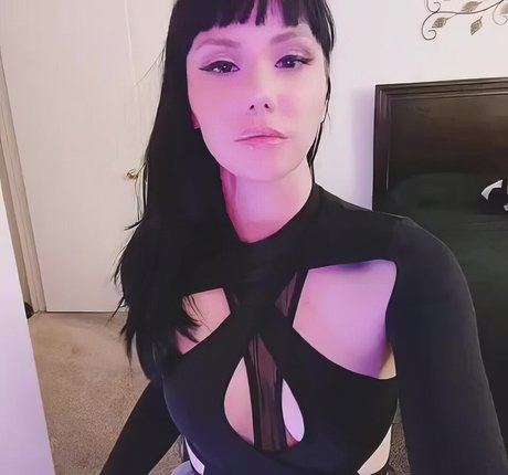 VeronikaBlak pretty pornstar image