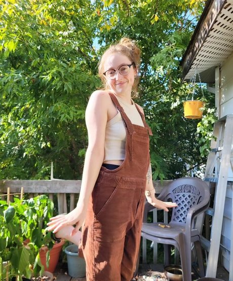 Sigh Hannah free pornstar img