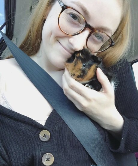 Sigh Hannah model nudes pic