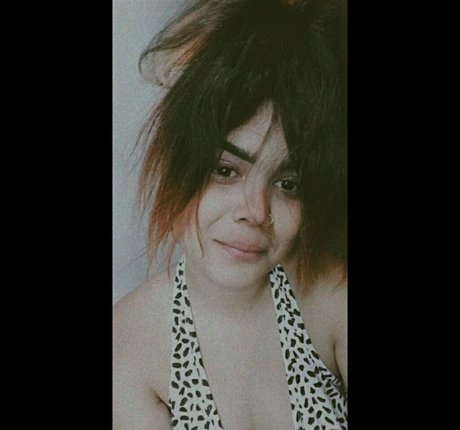 sofia only18 star art photo