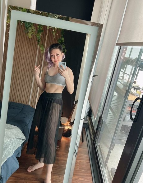 Fareeha adult model photo